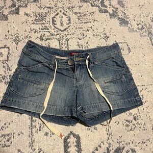 UNIONBAY Blue Jean Shorts with Cream Drawstrings